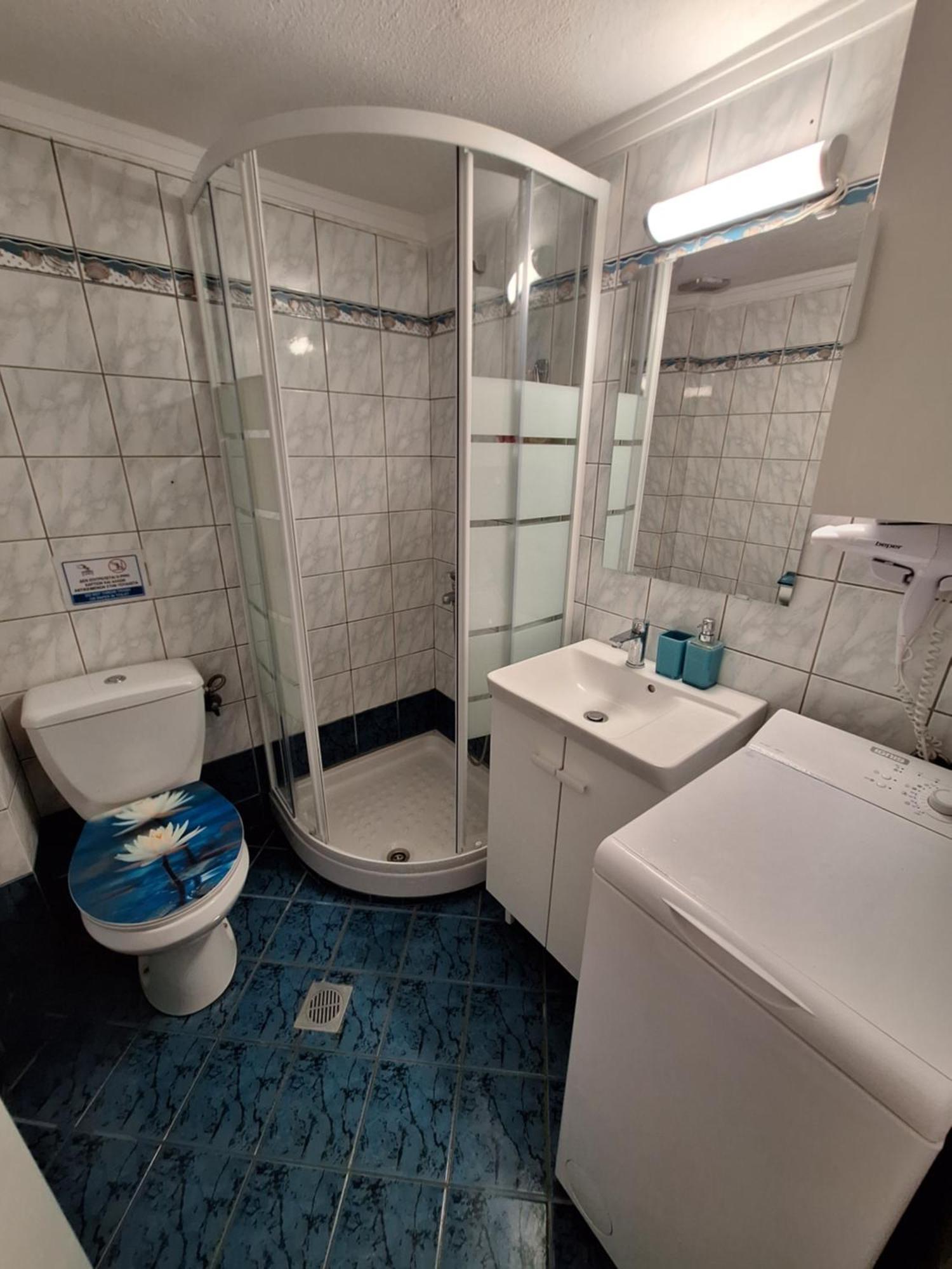 Blue Deluxe Apartment Kallithea  Bagian luar foto